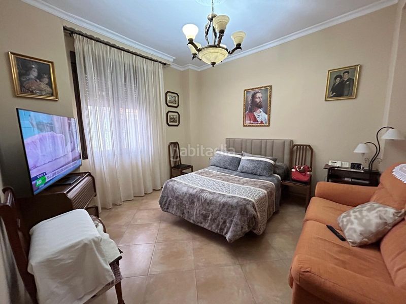 Foto 07f37678-c37e-4502-8e7c-74586505514a. Casa amb calefacció a Centro Antequera