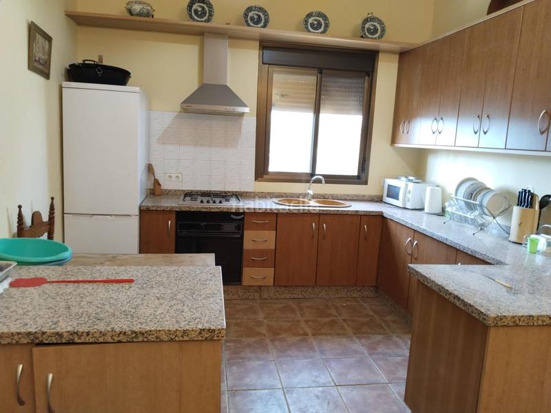 Foto c611e48e-aacf-47b2-bfd0-9f0a497260b2. Masia amb piscina a Zona de la Vega Antequera