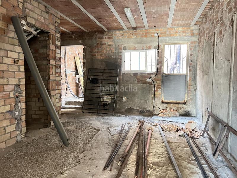 Foto a662940b-12d9-48a0-a543-f0a18eba091c. Casa con parcheggio in Alameda