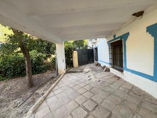 Masía en Centro. Parcela rustica con casa muy cerquita de antequera puede ser tuy