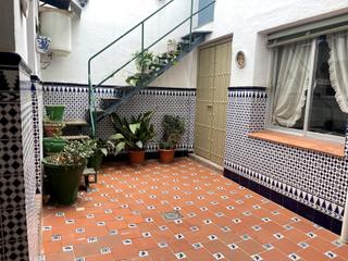 Maison à Archidona. Amplia casa en el centro de archidona!!