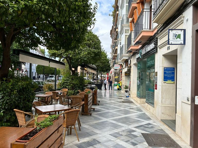 Foto a99aae23-2aec-4dba-b76f-c2345defd9dd. Local comercial a Centro Antequera