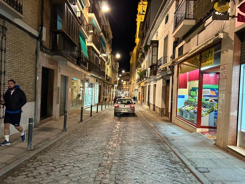 Foto 123f3a51-b181-41e5-b072-9c7642acff3a. Local comercial a Centro Antequera