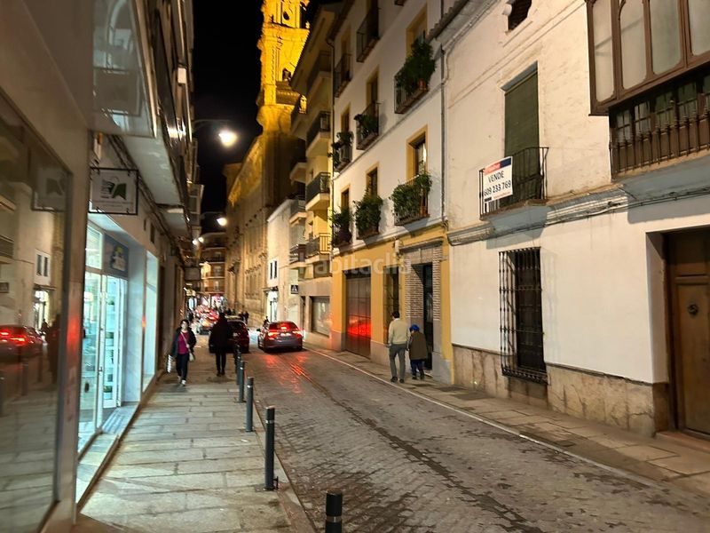 Foto 9e5737ba-559e-4c83-8d59-ce74fa16a9e1. Local comercial a Centro Antequera