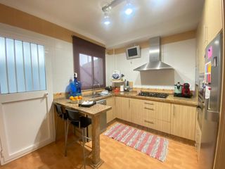 Casa adossada a Alameda. Adosado en venta en alameda!!!!!!!!!!!!!!!!!!
