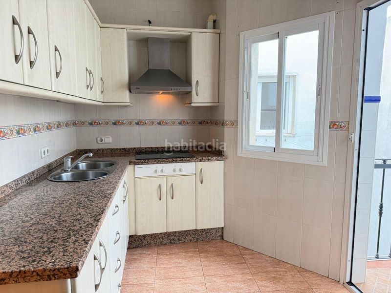 Foto db6e1295-b92d-493a-8bc5-18f367b66f26. Pis a Alameda