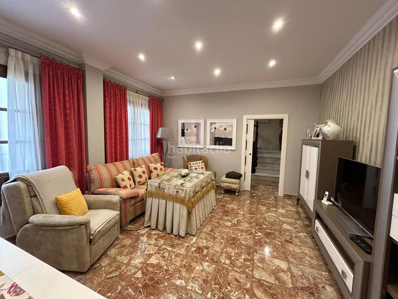 Foto 37510995-c452-4bb7-a359-b4fd4f1bafe4. Casa en exclusiva casa en zona centrica con cochera en Antequera