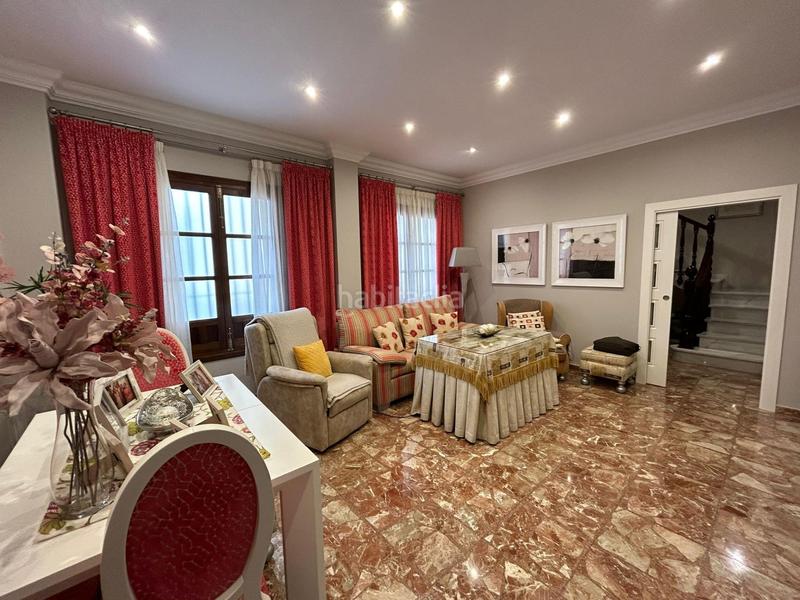 Foto 90666082-9943-4543-ad8d-83c6f4aecf09. Casa en exclusiva casa en zona centrica con cochera en Antequera