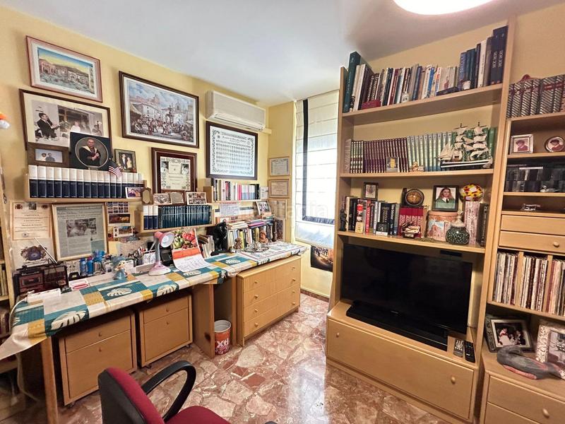 Foto c4575e46-536b-45d0-94df-93701eea2122. Casa en exclusiva casa en zona centrica con cochera en Antequera