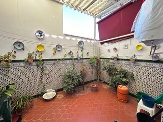 Casa a Centro. Casa centrica con amplia cochera puede ser tuya