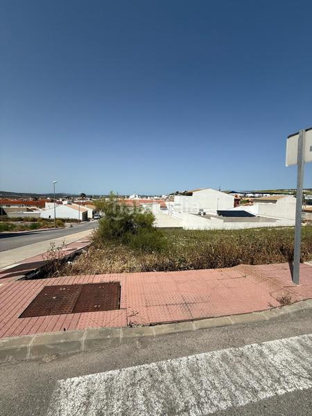 Foto 2191d986-e25a-41d4-b07c-36d1f087b186. Terreno residencial en exclusiva solar en venta pueblo en Alameda