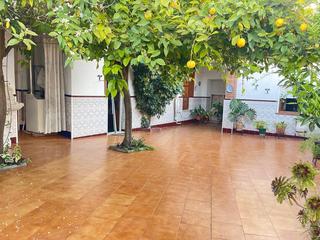 Casa a Villanueva de Algaidas. Casa en villanueva de algaidas busca propietario