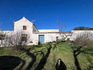 Casale in Centro. En exclusiva parcela con casa cerca de antequera