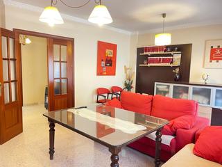 Casa a Zona de la Vega. Casa en zona la quinta esta a tu disposicion