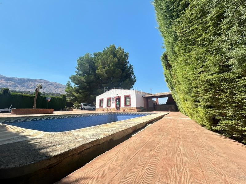 Foto b409b1cf-948a-4f87-a39b-61beeb557fc1. Masia amb aparcament piscina a Centro Antequera