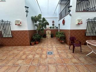 Haus in Zona de la Vega. En exclusiva casa en la zona de cuesta archidona