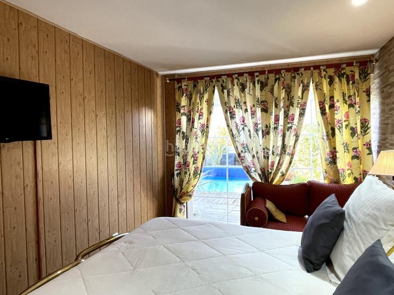 Foto 885cb991-e5e5-4381-8fcf-882a89667cd4. Casa amb calefacció aparcament piscina a Archidona