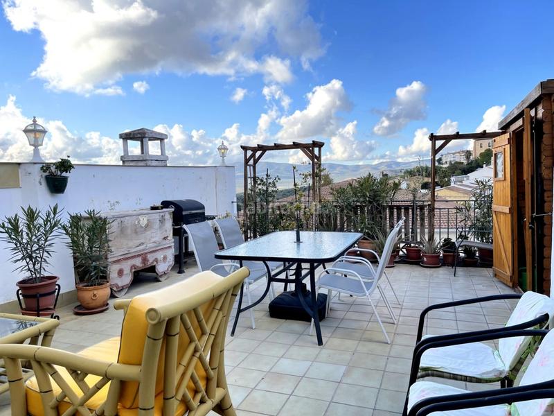 Foto cf68c877-f86d-4bf5-9765-ade606e211ed. Casa amb calefacció aparcament piscina a Archidona