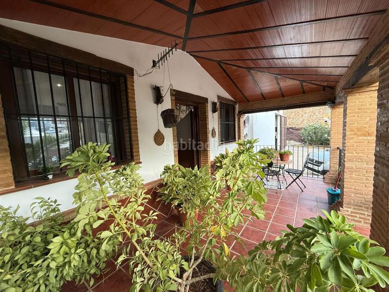 Foto 79cb88e6-7439-450e-bd13-320d572439fa. Masia amb aparcament a Alameda