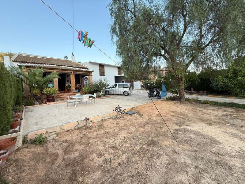 Foto b4d605ad-45dd-4506-8218-81f73fbfca41. Masia amb aparcament a Alameda