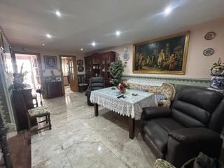 Casa a Casco Histórico. En exclusiva casa en zona peñuelas
