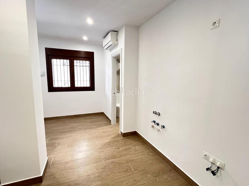Foto ff742af2-6d5d-4689-afb3-88d205220f63. Flat with heating in Centro Antequera