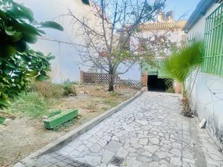Maison à Fuentemora. Gran casa en barrio giron busca propietario