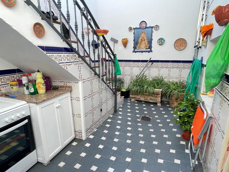 Foto 6bb7476b-8d03-42e3-a7f6-3d58372da232. Casa amb aparcament a Zona de la Vega Antequera