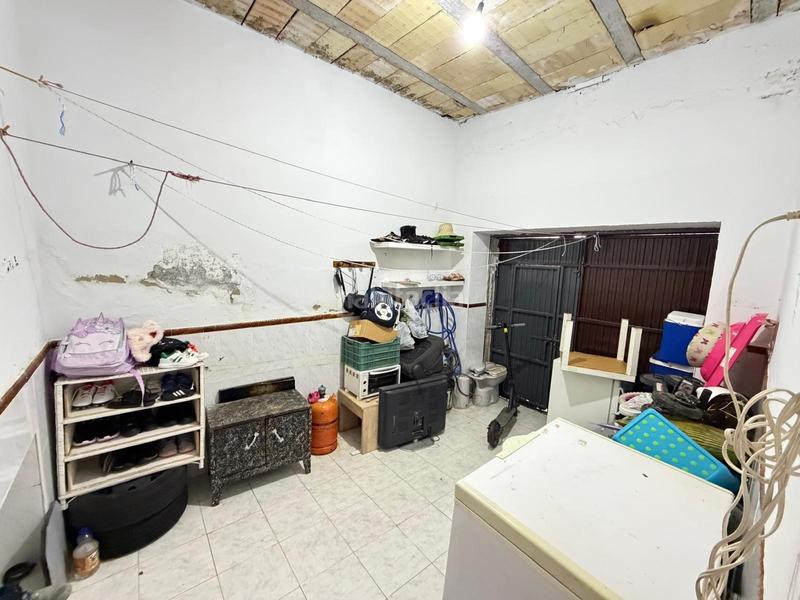 Foto b9f65369-afa4-4070-bad7-359b86f29594. Casa con parcheggio in Zona de la Vega Antequera