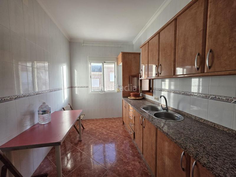 Foto bed774d7-b3a2-4a01-9c4c-7a18ed5af739. Appartement avec parking dans Humilladero