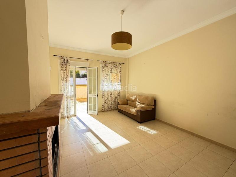 Foto 5d78fda6-cd4c-4608-95e2-f8102625f494. Casa adosada en exclusiva casa adosada con piscina comunitaria en Mollina