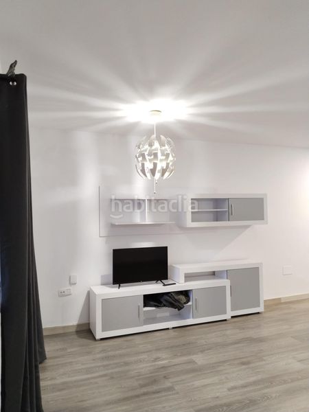 Foto fd8d75f2-8d5c-4cbd-a84a-1c56b6bddb55. Pis amb aparcament a Archidona