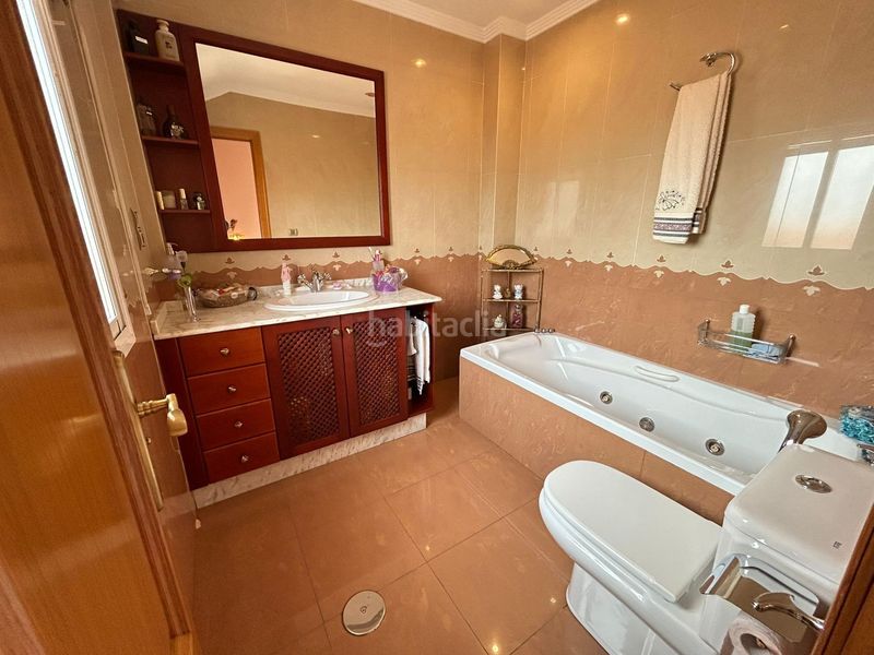 Foto 4f1ed0d3-8088-47db-a788-d5b888b7a83a. Casa amb aparcament a Zona de la Vega Antequera