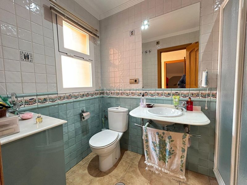 Foto b13f625a-a50d-42d8-97ba-3d0abcbc1161. Casa amb aparcament a Zona de la Vega Antequera