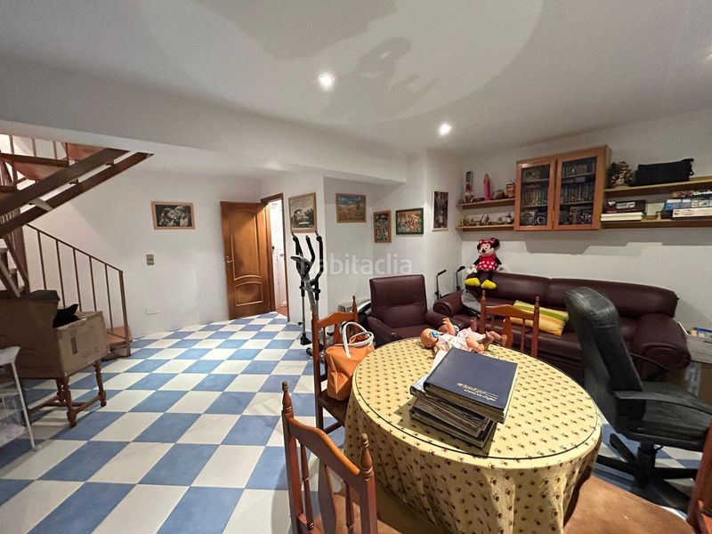 Foto c03eeb64-f3d2-4713-90e8-defb76232dbb. Casa amb aparcament a Zona de la Vega Antequera