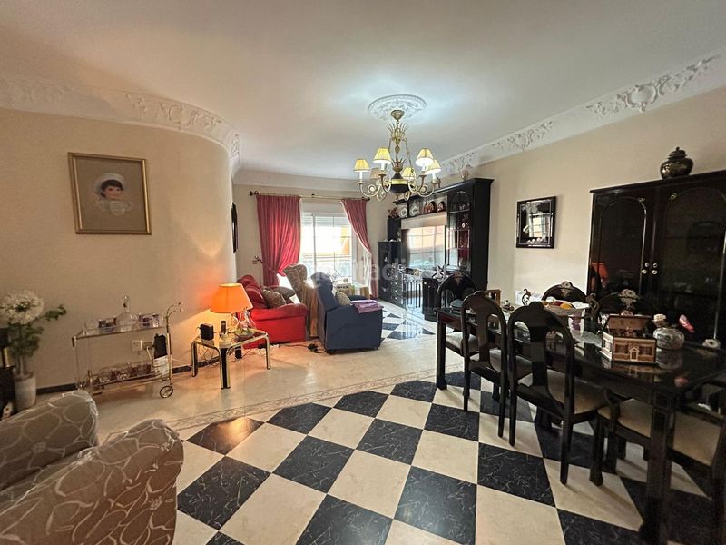 Foto e7a12b49-90b8-443a-b506-3cf121bc2bf0. Casa amb aparcament a Zona de la Vega Antequera