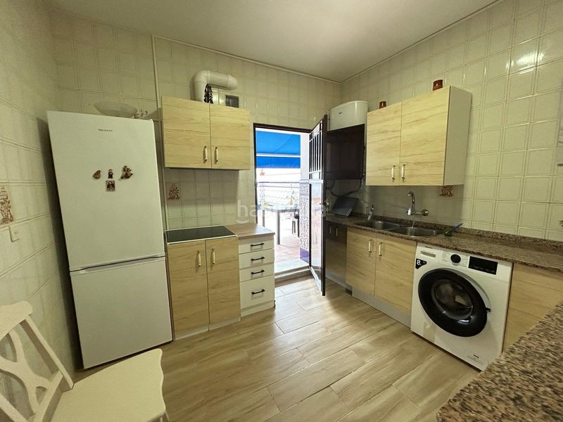 Foto d2a0542e-8a37-499b-80ca-b697d935860a. Casa amb calefacció aparcament a Zona de la Vega Antequera
