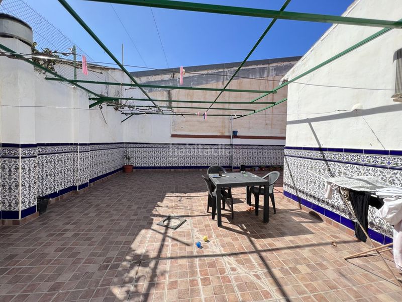 Foto fd2fa5b1-fafb-4b7d-8f9b-034295521219. Casa amb calefacció aparcament a Zona de la Vega Antequera