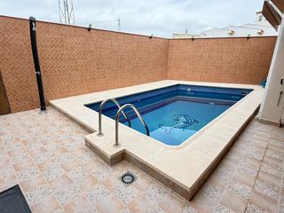 House in Fuente de Piedra. Majestuosa casa con piscina y amplias terrazas en fuente de pied