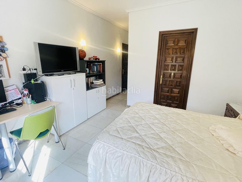 Foto cfdc427f-b863-4949-8338-7027db7f80eb. Casa amb calefacció aparcament piscina a Centro Antequera