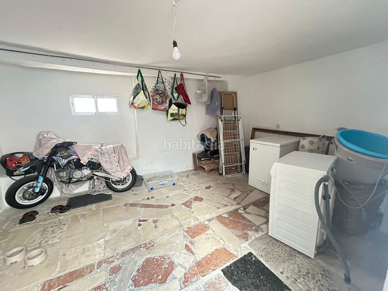Foto 3df4adf2-0236-43f6-8955-97ee5e8aff4d. Casa amb calefacció a Centro Antequera