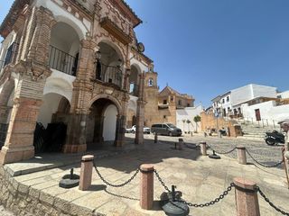 House in Casco Histórico. Casa en zona casco histórico de antequera  amplia y listo para e