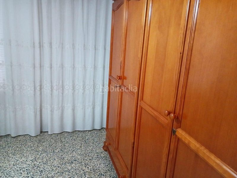 Foto 0d4caa9b-8f4c-4579-b29b-d5a7eb319f81. Casa amb aparcament a Campillos