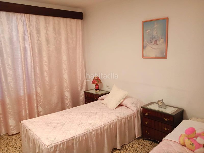 Foto 4229fe00-733a-4efd-aabc-5e1c434006fe. Casa amb aparcament a Campillos