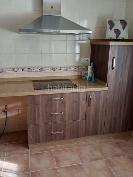 Foto c0cda1e3-e21e-43b9-a50a-e7ad02507507. Casa amb aparcament a Campillos