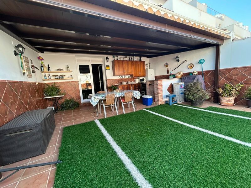 Foto e7e7fbbc-d0c7-44ff-a689-aa0e48deccc8. Casa amb aparcament a Fuentemora Antequera