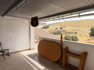 Casa a Villanueva de Algaidas. En exclusiva casa en planta baja en villanueva de algaidas!!