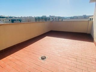 Miete Etagenwohnung in Fuentemora. Atico en alquiler en zona de parque veronica
