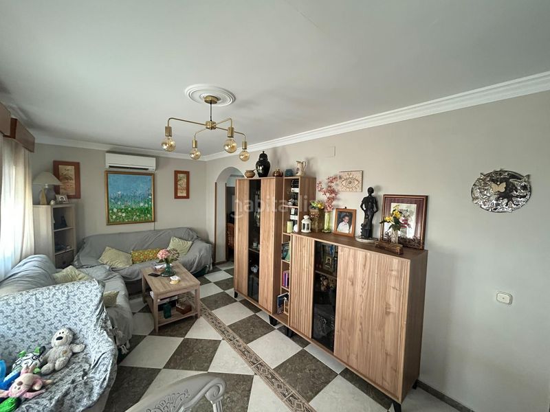 Foto 3b5f607d-6633-440d-8785-e30276ba86e5. Dúplex en exclusiva dúplex en zona gironparquesol entrar a vivir! en Antequera