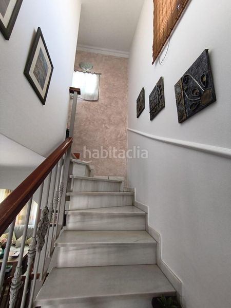 Foto d86746f6-2dc0-4ebb-b454-833ea6b19b7d. Dúplex en exclusiva dúplex en zona gironparquesol entrar a vivir! en Antequera